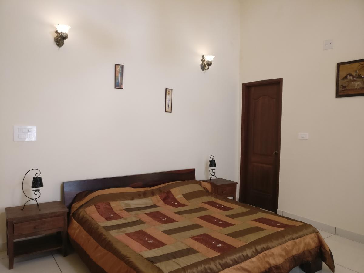 Robin Woods Homestay Саклешпур Экстерьер фото